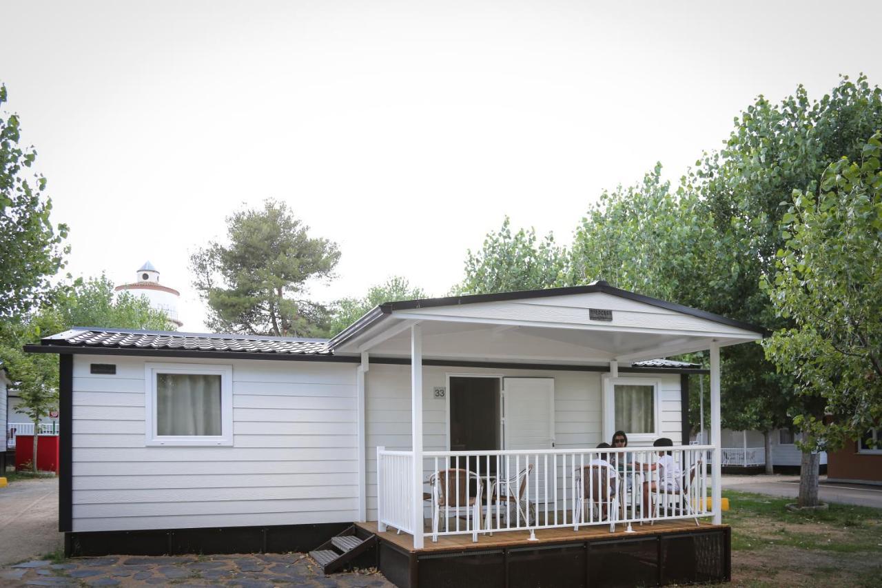Y Mobil Homes Regio Campsite 2*
