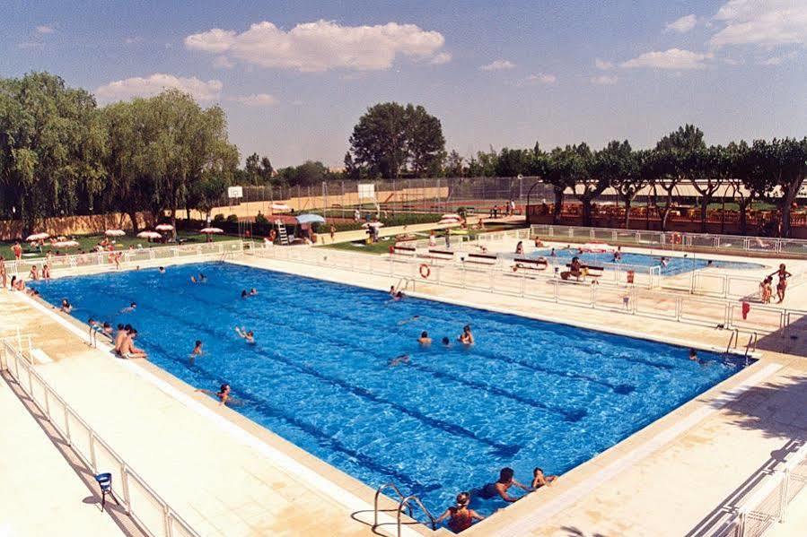 Y Mobil Homes Regio Campeggio Santa Marta de Tormes